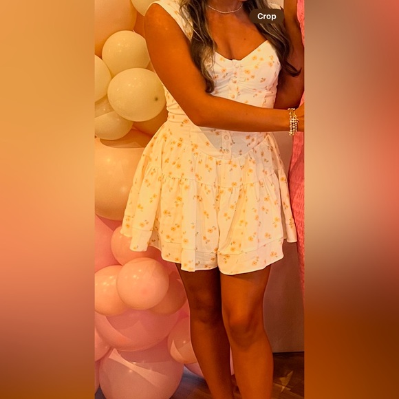 Floral romper - Picture 4 of 4